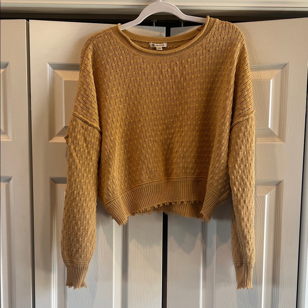 Versona Textured cropped Mustard Sweater